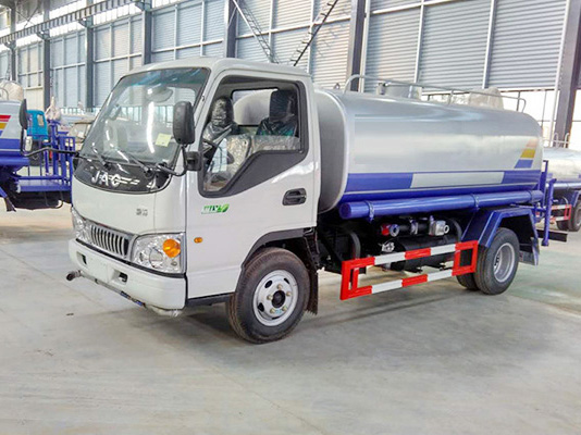 怎樣排除灑水車柴油機過早、過遲的噴油現象？